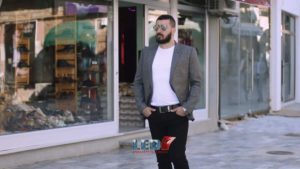 Jetmir Etemi, këngëtari i talentuar nga Frëngova e Strugës vjen edhe me një këngë të mrekullueshme “Eja eja pranë moj” (VIDEO)