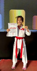 Jara Nasufi, kampione në Karate (FOTO)